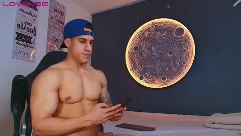 duran_dhikol1 online show from March 25, 2:50 am