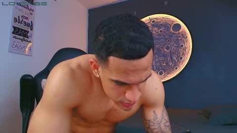 duran_dhikol1 online show from April 10, 4:28 am