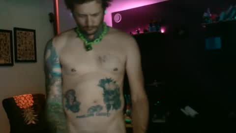 Snapshot of durfmanx chatting on March 8, 9:39 am durfmanX online show from March 8, 9:39 am