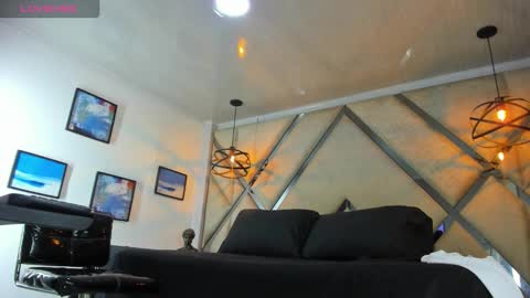 DUSAN  GREY online show from February 3, 6:22 am