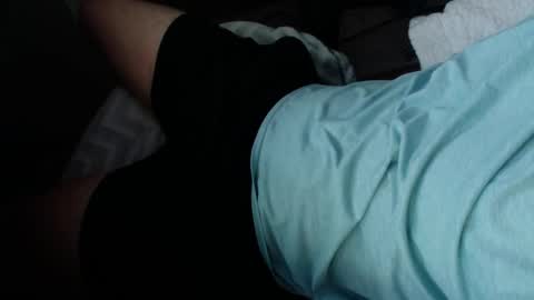 Snapshot of dustiinn chatting on October 27, 12:36 am Dustin online show from October 27, 12:36 am