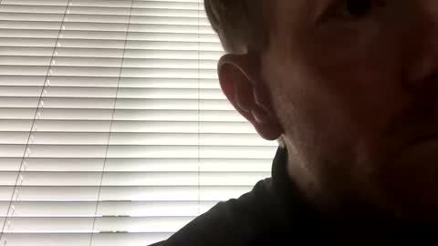 Snapshot of dustinthesweettalker chatting on May 12, 9:12 pm Dustinthesweettalker online show from May 12, 9:12 pm