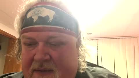 Snapshot of dustyballzer chatting on December 7, 4:42 am Dusty online show from December 7, 4:42 am