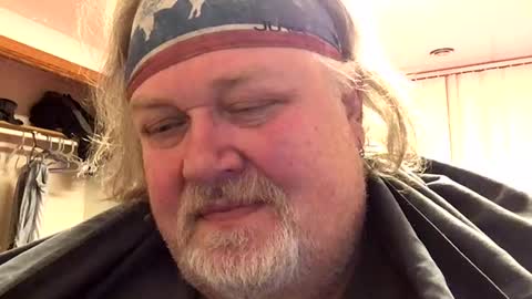 Snapshot of dustyballzer chatting on December 28, 1:39 am Dusty online show from December 28, 1:39 am