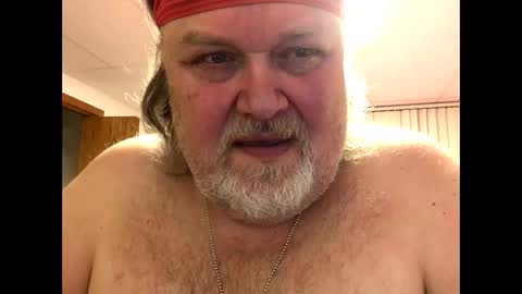 Snapshot of dustyballzer chatting on January 1, 4:29 am Dusty online show from January 1, 4:29 am