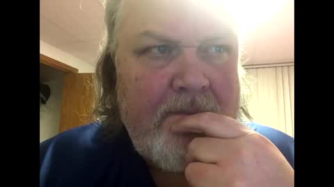 Snapshot of dustyballzer chatting on January 10, 3:39 am Dusty online show from January 10, 3:39 am
