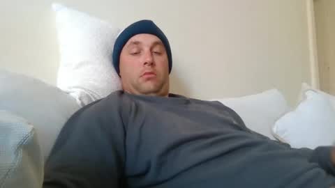 Snapshot of dustyroy09 chatting on October 4, 12:41 am dustyroy09 online show from October 4, 12:41 am