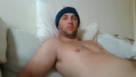 Snapshot of dustyroy09 chatting on October 17, 6:38 am dustyroy09 online show from October 17, 6:38 am