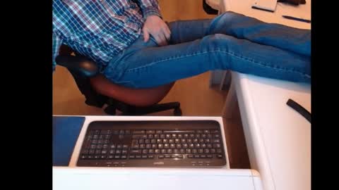 Snapshot of dutchpornking2 chatting on January 8, 5:26 pm dutchpornking2 online show from January 8, 5:26 pm