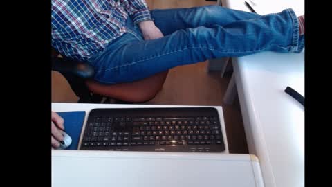 Snapshot of dutchpornking2 chatting on January 12, 11:28 am dutchpornking2 online show from January 12, 11:28 am