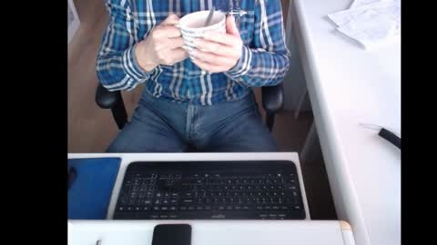 Snapshot of dutchpornking2 chatting on January 21, 7:58 am dutchpornking2 online show from January 21, 7:58 am