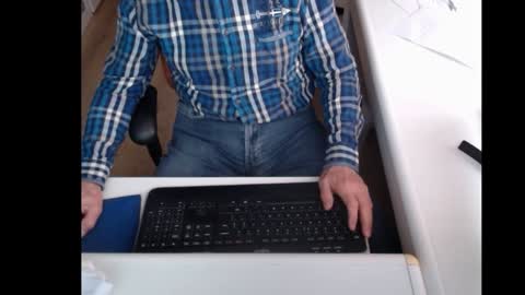 Snapshot of dutchpornking2 chatting on February 5, 11:55 am dutchpornking2 online show from February 5, 11:55 am