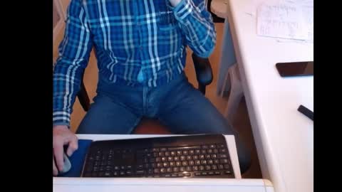 Snapshot of dutchpornking2 chatting on February 10, 7:47 am dutchpornking2 online show from February 10, 7:47 am