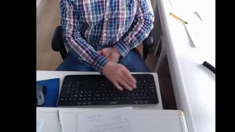 Snapshot of dutchpornking2 chatting on February 12, 9:20 am dutchpornking2 online show from February 12, 9:20 am