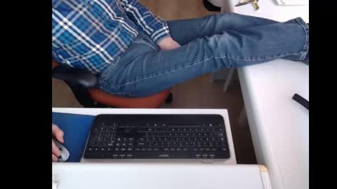 Snapshot of dutchpornking2 chatting on February 23, 4:24 pm dutchpornking2 online show from February 23, 4:24 pm