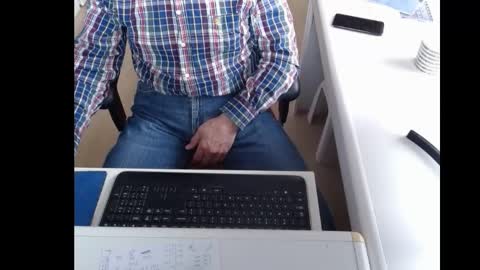 Snapshot of dutchpornking2 chatting on March 11, 11:23 am dutchpornking2 online show from March 11, 11:23 am