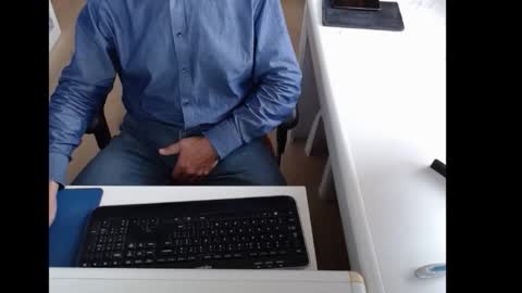 Snapshot of dutchpornking2 chatting on September 22, 7:10 am dutchpornking2 online show from September 22, 7:10 am