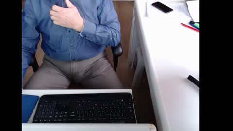 dutchpornking2 online show from February 11, 7:57 am