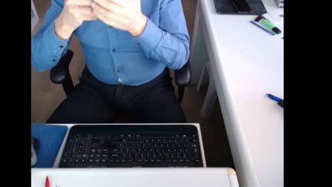 dutchpornking2 online show from February 24, 6:55 am