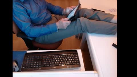 Snapshot of dutchpornking2 chatting on April 27, 6:28 pm dutchpornking2 online show from April 27, 6:28 pm