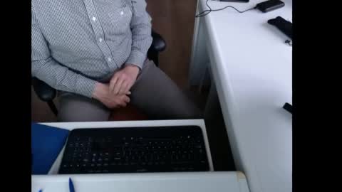 Snapshot of dutchpornking2 chatting on May 6, 6:46 pm dutchpornking2 online show from May 6, 6:46 pm