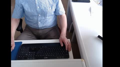 Snapshot of dutchpornking2 chatting on May 10, 6:51 am dutchpornking2 online show from May 10, 6:51 am