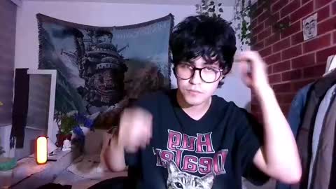 Snapshot of duvetboys chatting on January 27, 3:15 am duvetboys online show from January 27, 3:15 am