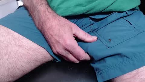 Snapshot of dvd4554 chatting on March 9, 2:54 pm gooodcam online show from March 9, 2:54 pm