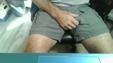 Snapshot of dvd4554 chatting on November 18, 3:49 pm gooodcam online show from November 18, 3:49 pm