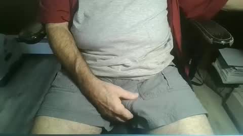 Snapshot of dvd4554 chatting on February 27, 1:00 pm gooodcam online show from February 27, 1:00 pm