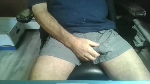 Snapshot of dvd4554 chatting on March 10, 1:05 pm gooodcam online show from March 10, 1:05 pm