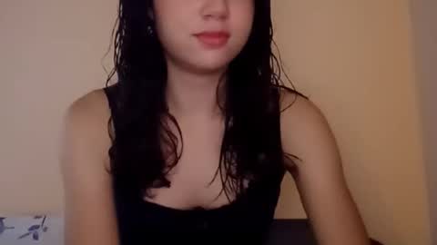 Penelope online show from March 4, 8:37 pm