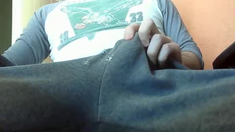 dweav240 online show from February 7, 4:56 pm