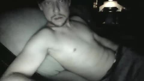 Snapshot of dwilly0210 chatting on November 2, 9:33 am dwilly0210 online show from November 2, 9:33 am