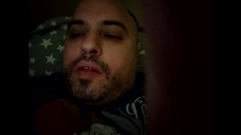 Snapshot of dwizziz chatting on May 17, 1:03 am Ivan online show from May 17, 1:03 am