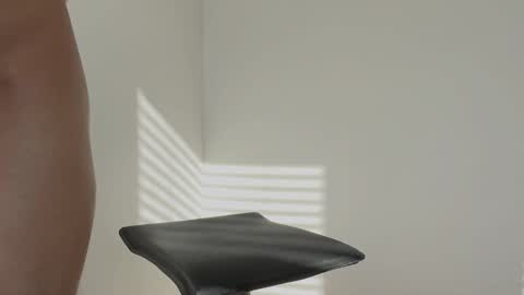 Snapshot of dxbsweeng chatting on October 14, 8:53 pm dxbsweeng online show from October 14, 8:53 pm