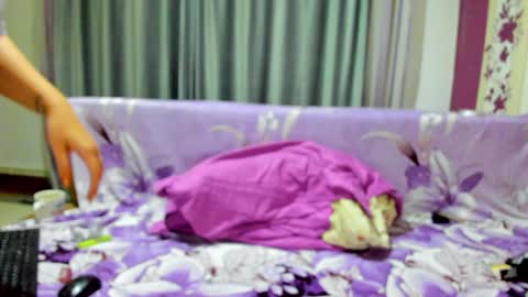 dayana online show from December 5, 4:53 am