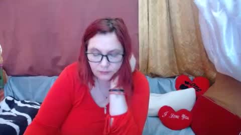 Snapshot of dyannelovee chatting on May 20, 4:35 pm Dyanne online show from May 20, 4:35 pm
