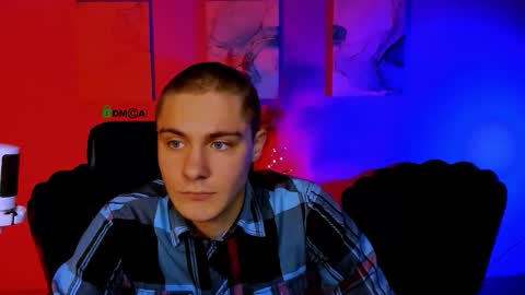 dylan_bold online show from November 28, 11:02 am