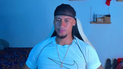 Dylan online show from February 24, 1:25 am