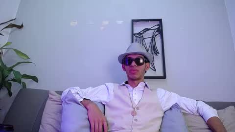 dylan_scotts online show from October 10, 8:41 pm