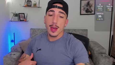 Bryan model independient online show from October 26, 12:05 am