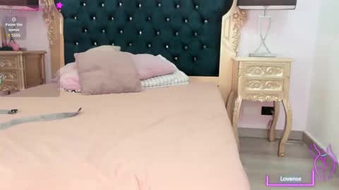 Snapshot of dylan_turner_ chatting on February 19, 9:25 pm dylan_turner_ online show from February 19, 9:25 pm