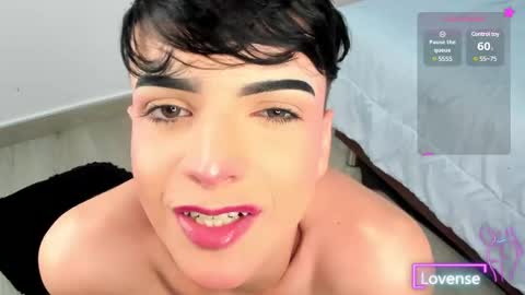 Snapshot of dylan_turner_ chatting on March 7, 12:37 am dylan_turner_ online show from March 7, 12:37 am