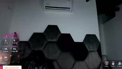 Snapshot of dylan_turner_ chatting on September 20, 8:32 pm dylan_turner_ online show from September 20, 8:32 pm