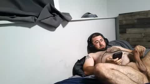Snapshot of dylanb1991 chatting on August 1, 8:19 pm BiGuy91 online show from August 1, 8:19 pm