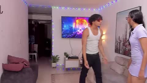 Mod Dylan Lilith Alan and  Drake online show from December 4, 6:50 pm