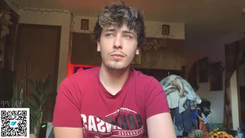 Snapshot of dylandaniel69 chatting on November 16, 8:47 pm Dylan Daniel 7.8 online show from November 16, 8:47 pm