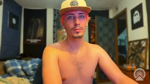 Snapshot of dylandaniel69 chatting on July 28, 11:48 pm Dylan Daniel 7.8 online show from July 28, 11:48 pm