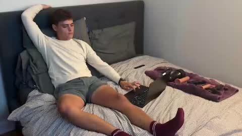 dylanfruits online show from September 12, 1:06 am